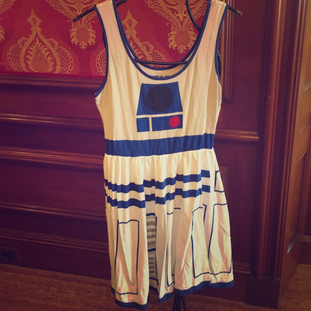 Star Wars Her Universe R2 D2 Dress size M
